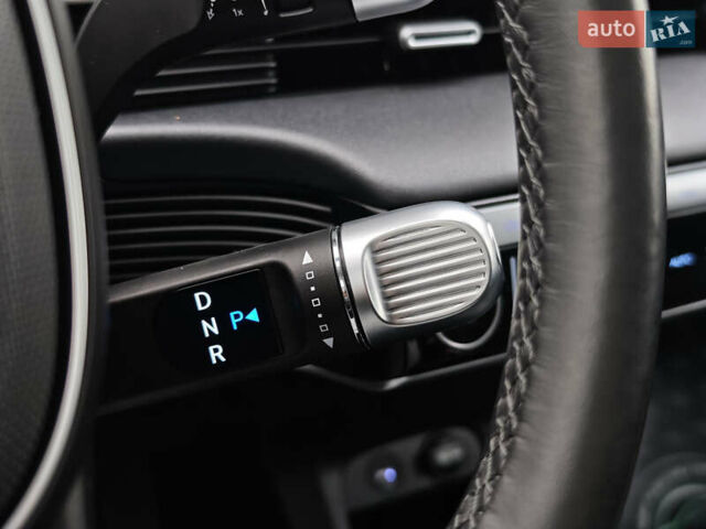 Серый Хендай Ioniq 5, объемом двигателя 0 л и пробегом 61 тыс. км за 29000 $, фото 32 на Automoto.ua