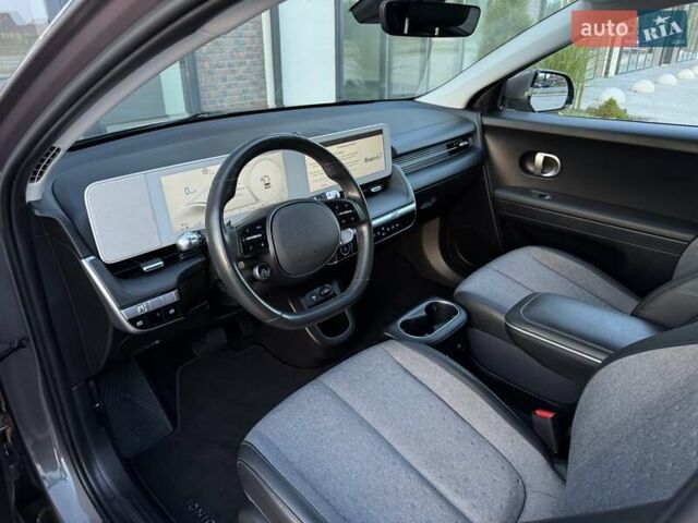 Сірий Хендай Ioniq 5, об'ємом двигуна 0 л та пробігом 120 тис. км за 21500 $, фото 46 на Automoto.ua