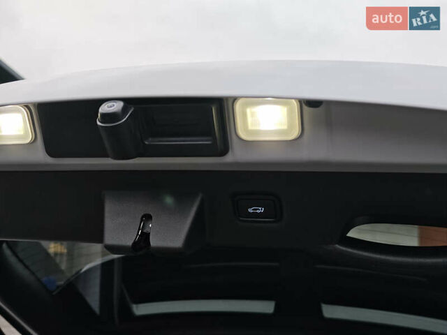 Серый Хендай Ioniq 5, объемом двигателя 0 л и пробегом 61 тыс. км за 29000 $, фото 60 на Automoto.ua