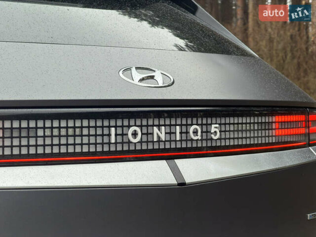 Сірий Хендай Ioniq 5, об'ємом двигуна 0 л та пробігом 65 тис. км за 34999 $, фото 51 на Automoto.ua