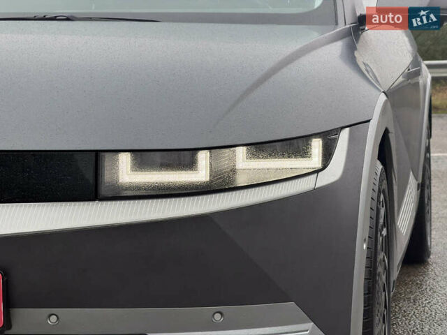 Сірий Хендай Ioniq 5, об'ємом двигуна 0 л та пробігом 65 тис. км за 34999 $, фото 24 на Automoto.ua
