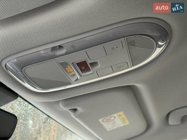 Сірий Хендай Ioniq 5, об'ємом двигуна 0 л та пробігом 65 тис. км за 34999 $, фото 146 на Automoto.ua