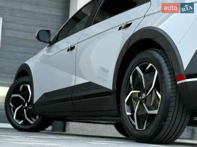 Сірий Хендай Ioniq 5, об'ємом двигуна 0 л та пробігом 66 тис. км за 22900 $, фото 37 на Automoto.ua