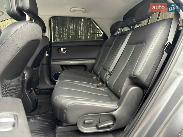 Сірий Хендай Ioniq 5, об'ємом двигуна 0 л та пробігом 65 тис. км за 34999 $, фото 78 на Automoto.ua