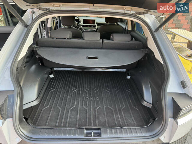 Хендай Ioniq 5 2022 в Ровно на Automoto.ua Серый Хендай Ioniq 5, объемом двигателя 0 л и пробегом 38 тыс. км за 26900 $, фото 49 на Automoto.ua