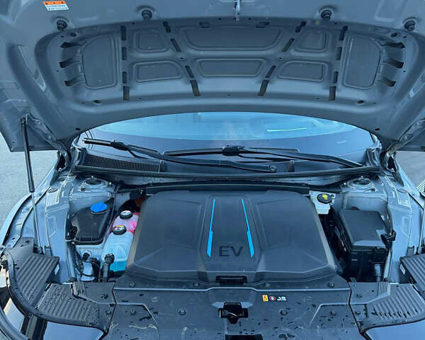 Сірий Хендай Ioniq 5, об'ємом двигуна 0 л та пробігом 108 тис. км за 29200 $, фото 46 на Automoto.ua
