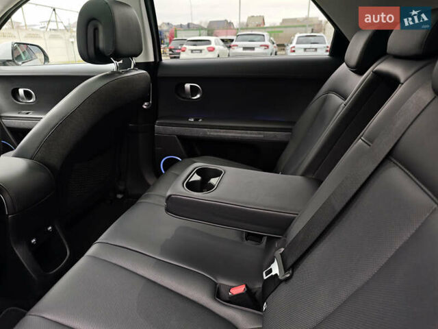 Серый Хендай Ioniq 5, объемом двигателя 0 л и пробегом 61 тыс. км за 29000 $, фото 54 на Automoto.ua