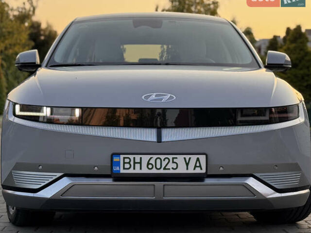 Серый Хендай Ioniq 5, объемом двигателя 0 л и пробегом 35 тыс. км за 29000 $, фото 9 на Automoto.ua