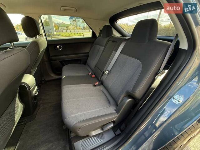 Серый Хендай Ioniq 5, объемом двигателя 0 л и пробегом 90 тыс. км за 23500 $, фото 32 на Automoto.ua