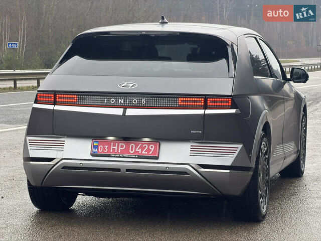 Сірий Хендай Ioniq 5, об'ємом двигуна 0 л та пробігом 65 тис. км за 34999 $, фото 13 на Automoto.ua