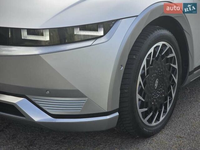 Сірий Хендай Ioniq 5, об'ємом двигуна 0 л та пробігом 35 тис. км за 36699 $, фото 14 на Automoto.ua