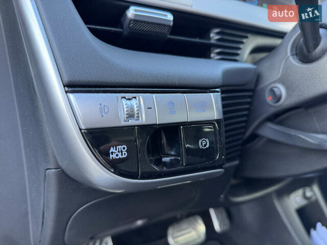 Серый Хендай Ioniq 5, объемом двигателя 0 л и пробегом 73 тыс. км за 24999 $, фото 25 на Automoto.ua