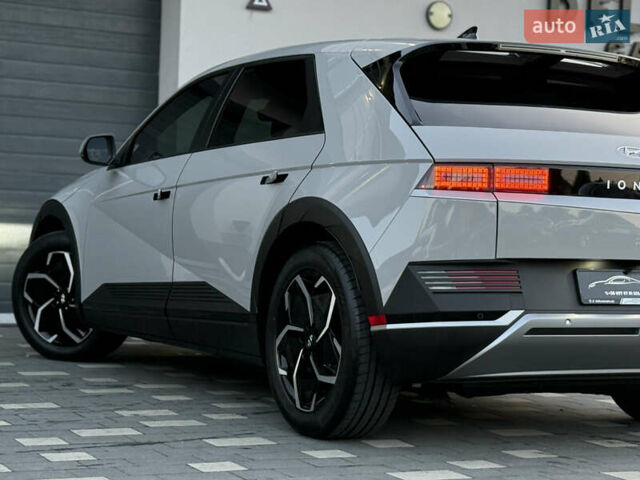 Сірий Хендай Ioniq 5, об'ємом двигуна 0 л та пробігом 66 тис. км за 22900 $, фото 33 на Automoto.ua