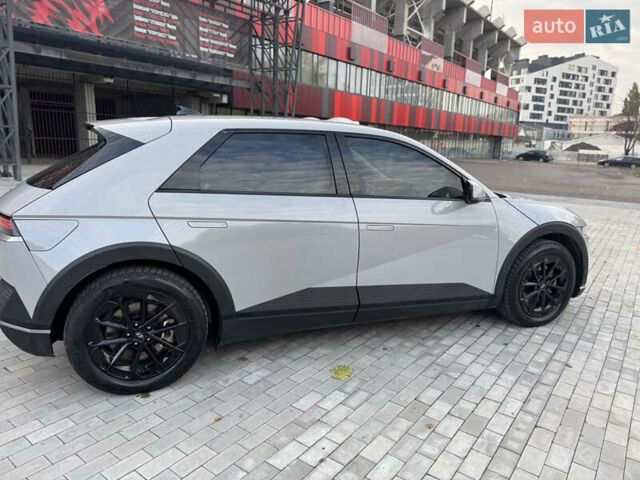 Хендай Ioniq 5 2022 в Ровно на Automoto.ua Серый Хендай Ioniq 5, объемом двигателя 0 л и пробегом 38 тыс. км за 26900 $, фото 18 на Automoto.ua