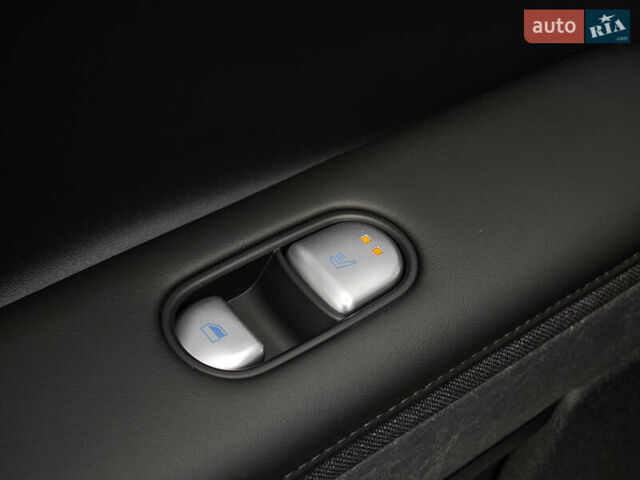 Серый Хендай Ioniq 5, объемом двигателя 0 л и пробегом 61 тыс. км за 29000 $, фото 51 на Automoto.ua