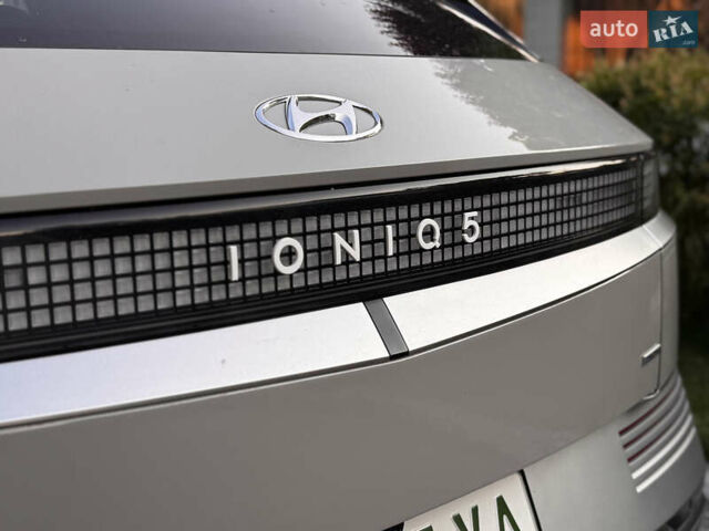 Серый Хендай Ioniq 5, объемом двигателя 0 л и пробегом 35 тыс. км за 29000 $, фото 65 на Automoto.ua