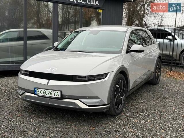 Сірий Хендай Ioniq 5, об'ємом двигуна 0 л та пробігом 43 тис. км за 29500 $, фото 5 на Automoto.ua