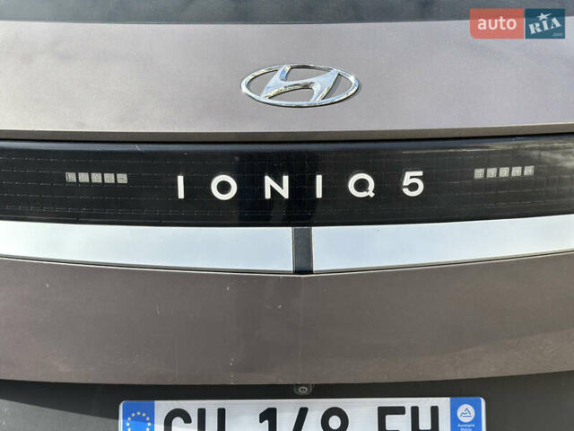Серый Хендай Ioniq 5, объемом двигателя 0 л и пробегом 185 тыс. км за 23900 $, фото 47 на Automoto.ua