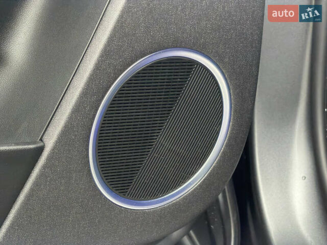 Сірий Хендай Ioniq 5, об'ємом двигуна 0 л та пробігом 65 тис. км за 34999 $, фото 76 на Automoto.ua