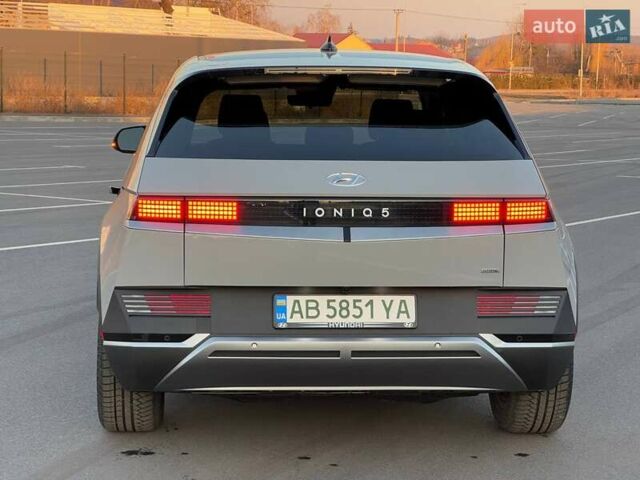 Серый Хендай Ioniq 5, объемом двигателя 0 л и пробегом 92 тыс. км за 25750 $, фото 7 на Automoto.ua