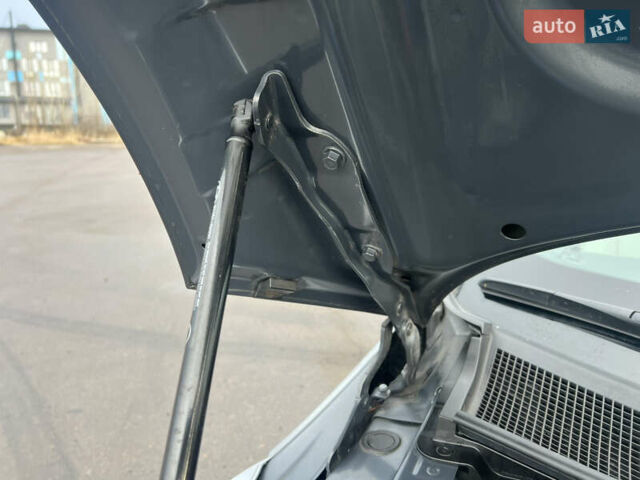 Сірий Хендай Ioniq 5, об'ємом двигуна 0 л та пробігом 128 тис. км за 25700 $, фото 78 на Automoto.ua