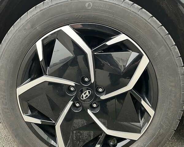 Серый Хендай Ioniq 5, объемом двигателя 0 л и пробегом 34 тыс. км за 27300 $, фото 10 на Automoto.ua