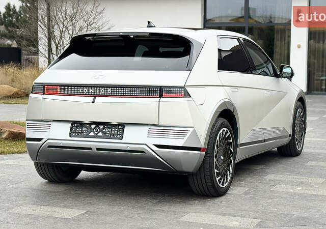 Сірий Хендай Ioniq 5, об'ємом двигуна 0 л та пробігом 16 тис. км за 28555 $, фото 16 на Automoto.ua