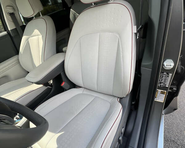 Сірий Хендай Ioniq 5, об'ємом двигуна 0 л та пробігом 13 тис. км за 33500 $, фото 53 на Automoto.ua