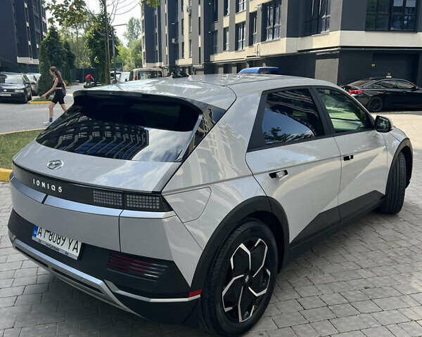 Сірий Хендай Ioniq 5, об'ємом двигуна 0 л та пробігом 20 тис. км за 25800 $, фото 4 на Automoto.ua