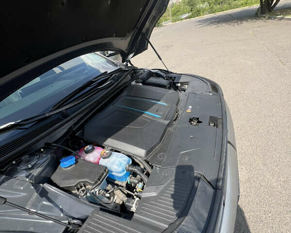 Сірий Хендай Ioniq 5, об'ємом двигуна 0 л та пробігом 13 тис. км за 33500 $, фото 45 на Automoto.ua