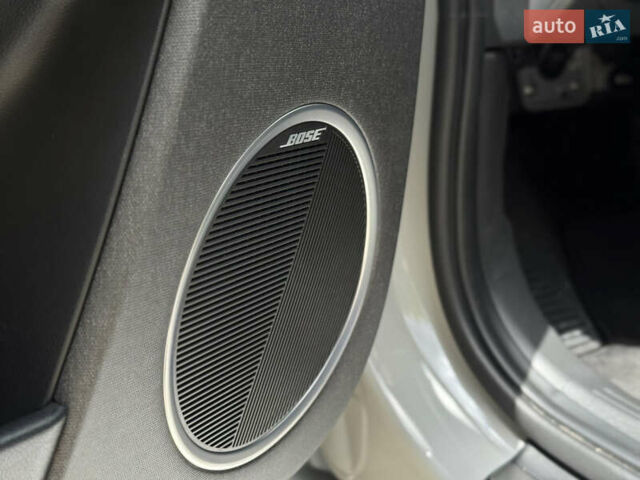 Серый Хендай Ioniq 5, объемом двигателя 0 л и пробегом 20 тыс. км за 27999 $, фото 15 на Automoto.ua