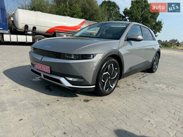 Серый Хендай Ioniq 5, объемом двигателя 0 л и пробегом 60 тыс. км за 26300 $, фото 2 на Automoto.ua