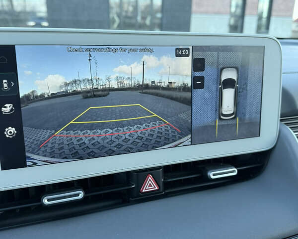 Серый Хендай Ioniq 5, объемом двигателя 0 л и пробегом 27 тыс. км за 30500 $, фото 25 на Automoto.ua
