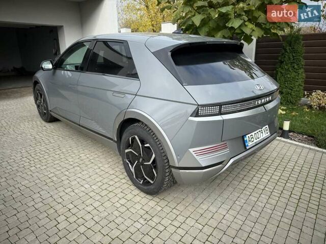 Серый Хендай Ioniq 5, объемом двигателя 0 л и пробегом 1 тыс. км за 42480 $, фото 5 на Automoto.ua