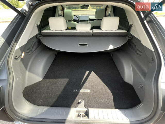 Сірий Хендай Ioniq 5, об'ємом двигуна 0 л та пробігом 13 тис. км за 33500 $, фото 26 на Automoto.ua
