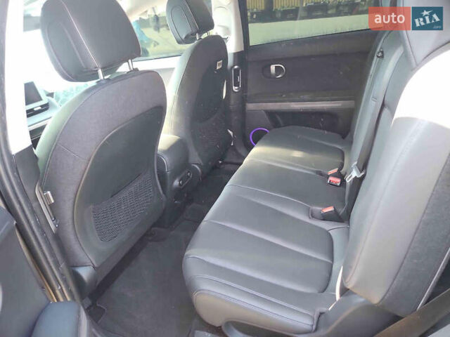 Серый Хендай Ioniq 5, объемом двигателя 0 л и пробегом 96 тыс. км за 17000 $, фото 10 на Automoto.ua