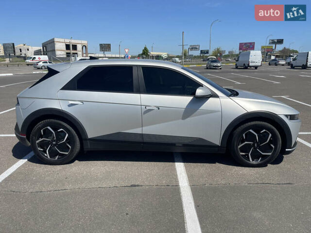 Серый Хендай Ioniq 5, объемом двигателя 0 л и пробегом 25 тыс. км за 25500 $, фото 3 на Automoto.ua