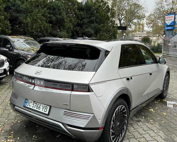 Серый Хендай Ioniq 5, объемом двигателя 0 л и пробегом 28 тыс. км за 31300 $, фото 8 на Automoto.ua