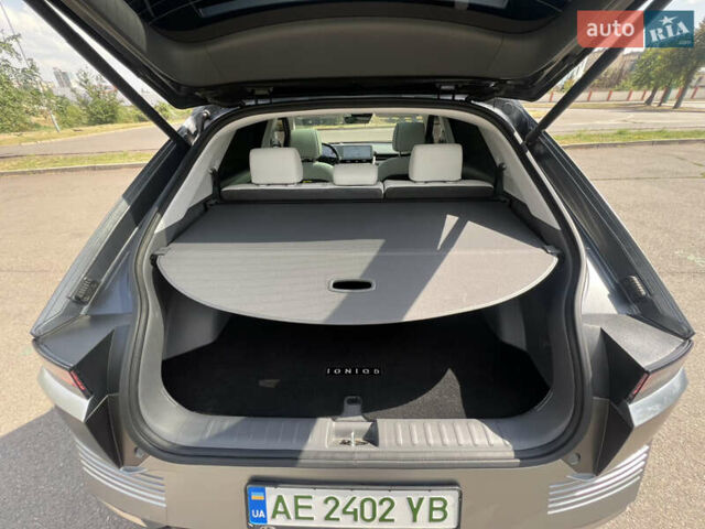 Сірий Хендай Ioniq 5, об'ємом двигуна 0 л та пробігом 13 тис. км за 33500 $, фото 25 на Automoto.ua