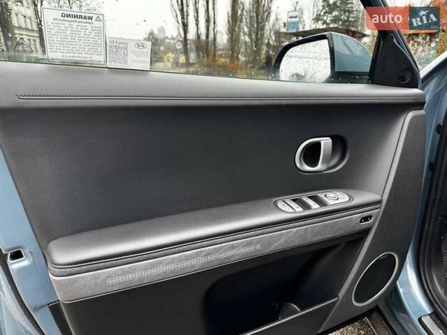 Сірий Хендай Ioniq 5, об'ємом двигуна 0 л та пробігом 37 тис. км за 28990 $, фото 41 на Automoto.ua