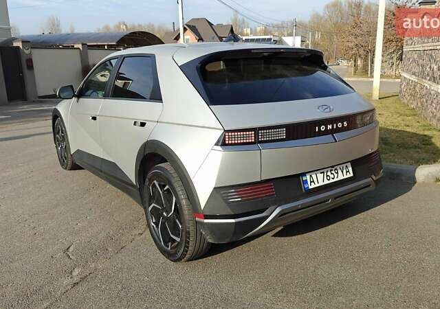 Серый Хендай Ioniq 5, объемом двигателя 0 л и пробегом 17 тыс. км за 27500 $, фото 5 на Automoto.ua