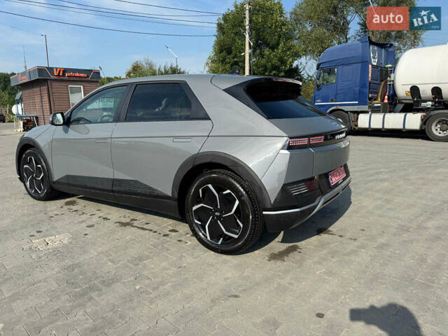 Серый Хендай Ioniq 5, объемом двигателя 0 л и пробегом 60 тыс. км за 26300 $, фото 6 на Automoto.ua
