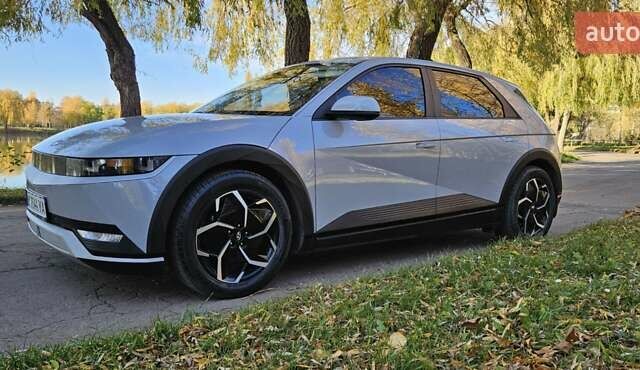Серый Хендай Ioniq 5, объемом двигателя 0 л и пробегом 32 тыс. км за 24500 $, фото 9 на Automoto.ua