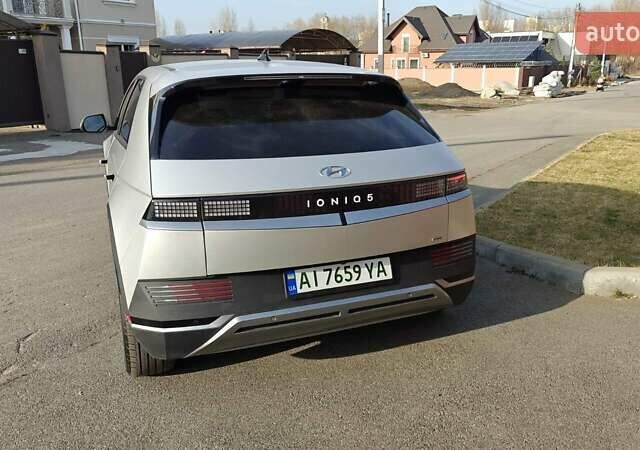 Серый Хендай Ioniq 5, объемом двигателя 0 л и пробегом 17 тыс. км за 27500 $, фото 6 на Automoto.ua