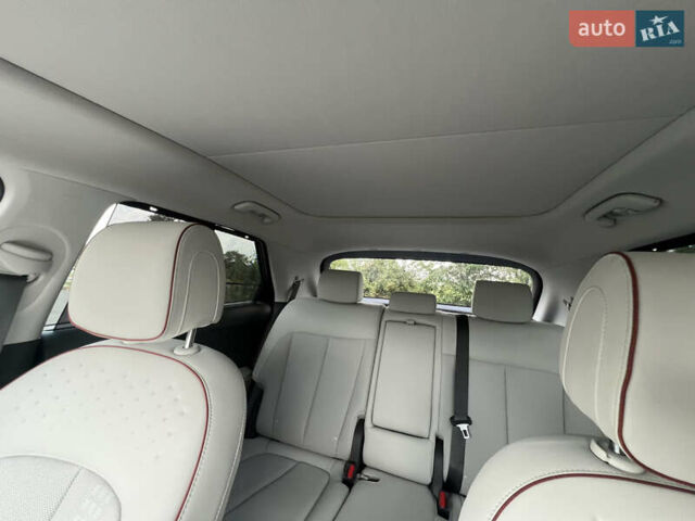 Сірий Хендай Ioniq 5, об'ємом двигуна 0 л та пробігом 13 тис. км за 33500 $, фото 56 на Automoto.ua