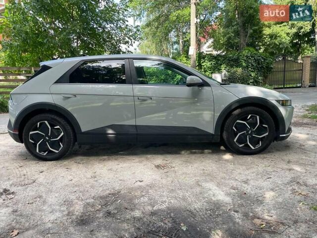 Серый Хендай Ioniq 5, объемом двигателя 0 л и пробегом 1 тыс. км за 37940 $, фото 6 на Automoto.ua