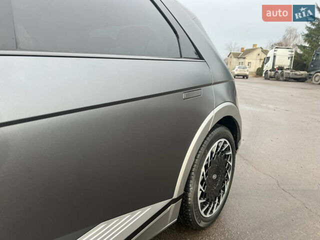 Сірий Хендай Ioniq 5, об'ємом двигуна 0 л та пробігом 128 тис. км за 25700 $, фото 61 на Automoto.ua