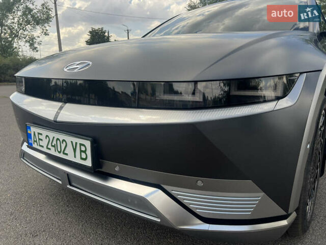 Сірий Хендай Ioniq 5, об'ємом двигуна 0 л та пробігом 13 тис. км за 33500 $, фото 3 на Automoto.ua
