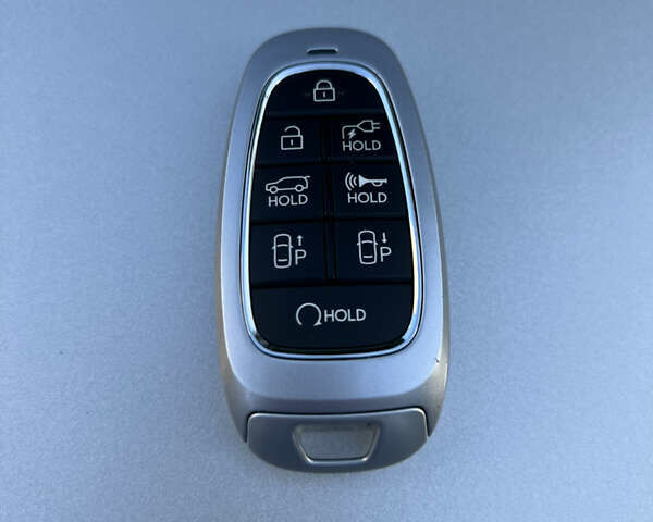 Серый Хендай Ioniq 5, объемом двигателя 0 л и пробегом 28 тыс. км за 31300 $, фото 25 на Automoto.ua