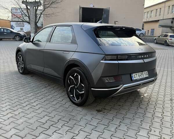 Серый Хендай Ioniq 5, объемом двигателя 0 л и пробегом 26 тыс. км за 25300 $, фото 9 на Automoto.ua